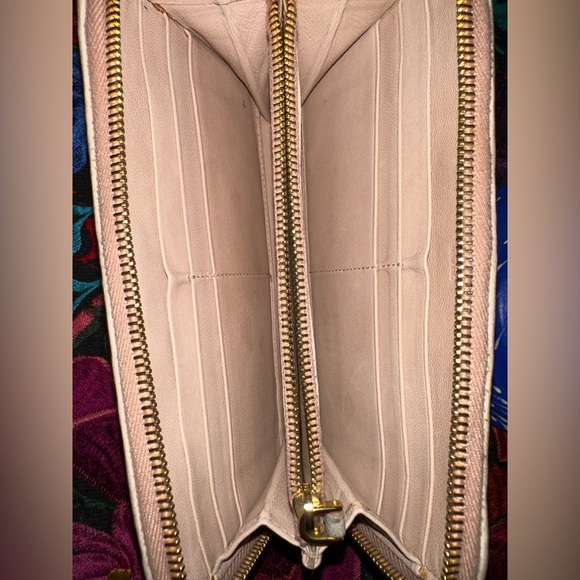 Prada Nappa Gaufre Zip Around Wallet Cipria serial # 107 - Picture 4 of 6